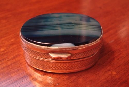19th century lovely oval blue agate and gilt metal box