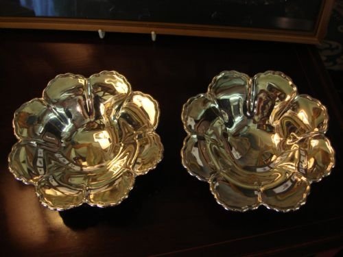 sheffield 1973 pair of solid silver sweets dishes in lovely flower head design