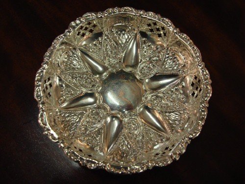 birmingham 1899 solid silver pierced repousse lobed dish
