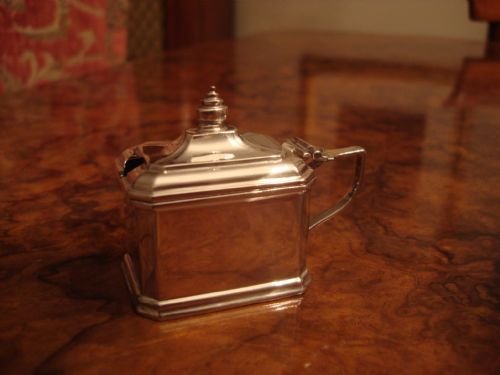 elkington and company birmingham 1928 solid silver unusual pagoda design mustard pot and spoon