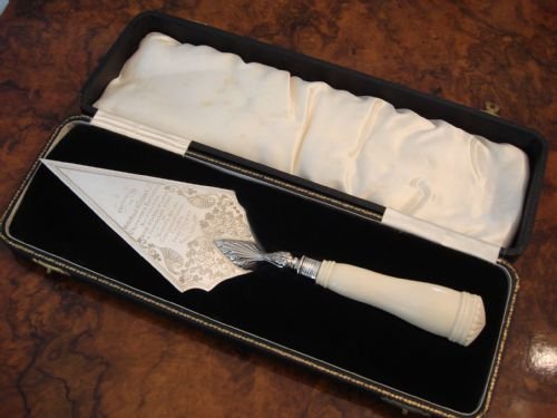 large birmingham 1938 solid silver and ivory presentation trowel in the original fitted case made by barker brothers