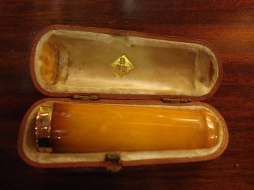 birmingham 1863 solid gold and amber cigar holder in original leather case