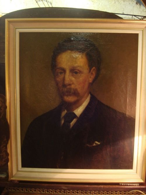 late 19thc original oil painting portrait of a gentleman signed