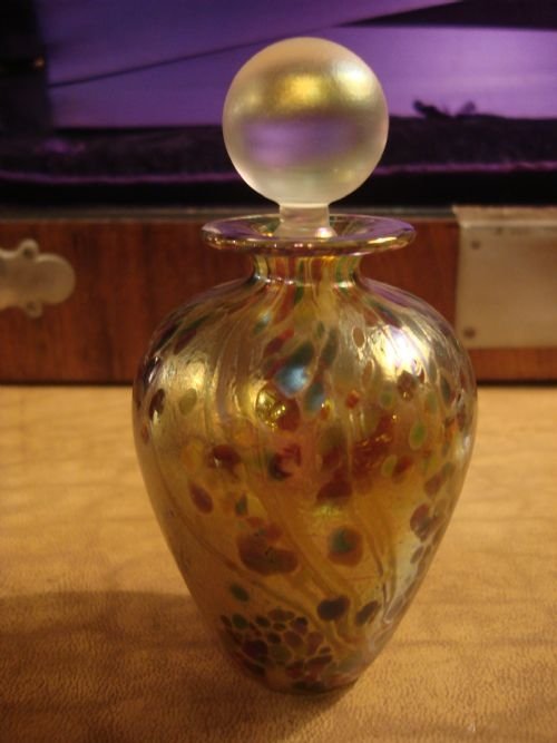 isle of wight hand blown glass scent bottle retired