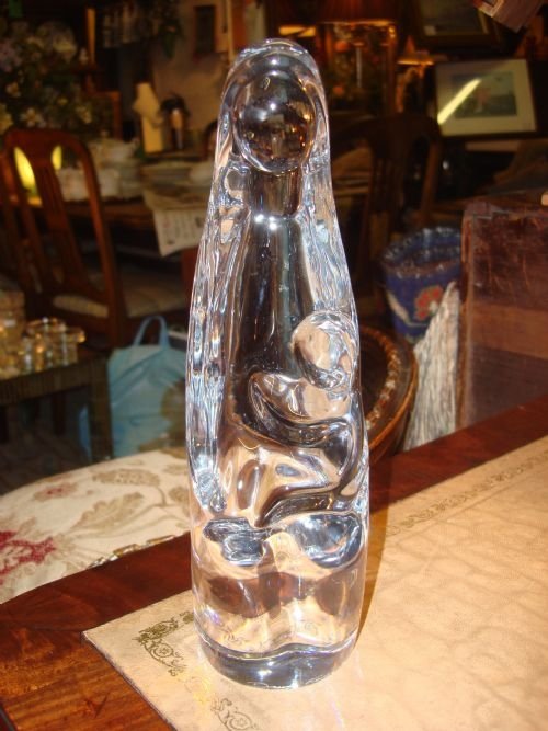 20th century daum fine french crystal sculpture of madonna and child or mother and child
