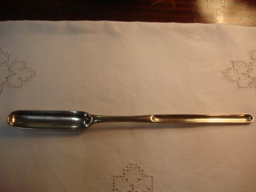 london 1733 very early 18th century george ii period fine solid silver marrow scoop