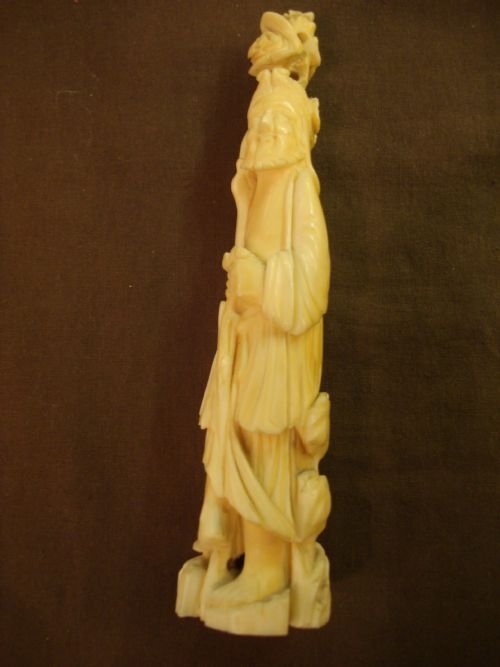 19th century beautifully carved ivory chinese figure of a man