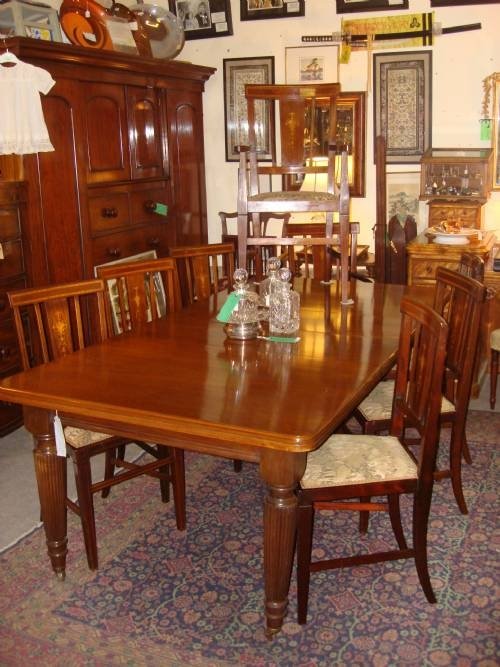 late victorian solid walnut windout dining table