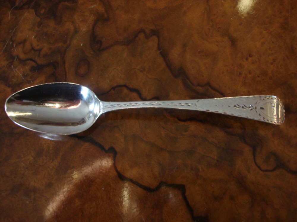very pretty london 1791 english hallmarked solid silver bright cut teaspoon made by peter and ann bateman